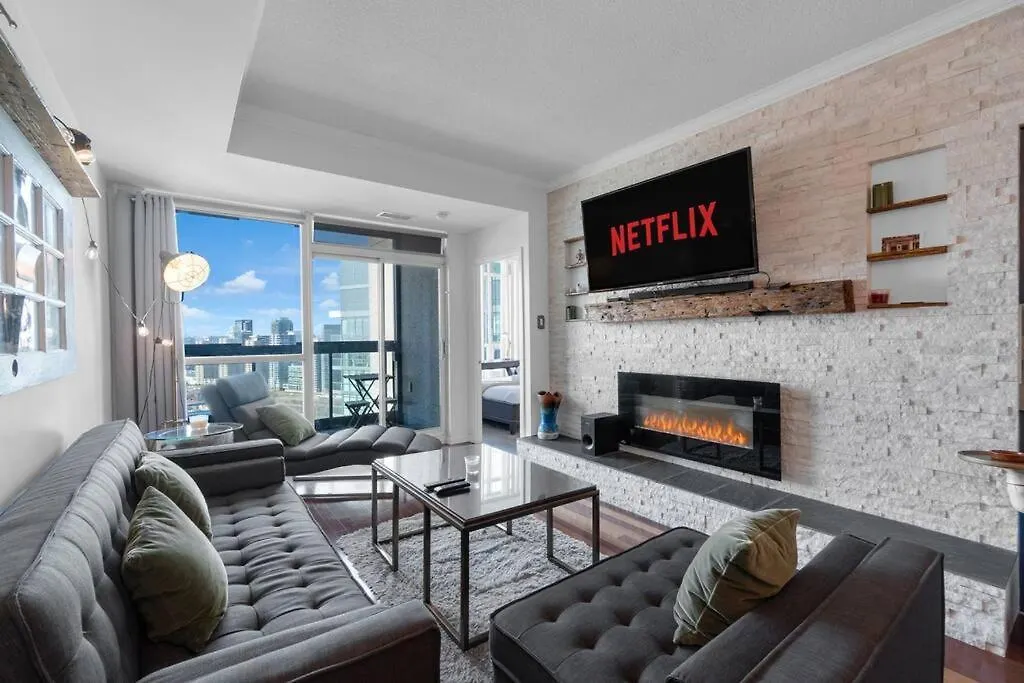 Spacious 1Br - Downtown - Pool - Gym - Parking Toronto